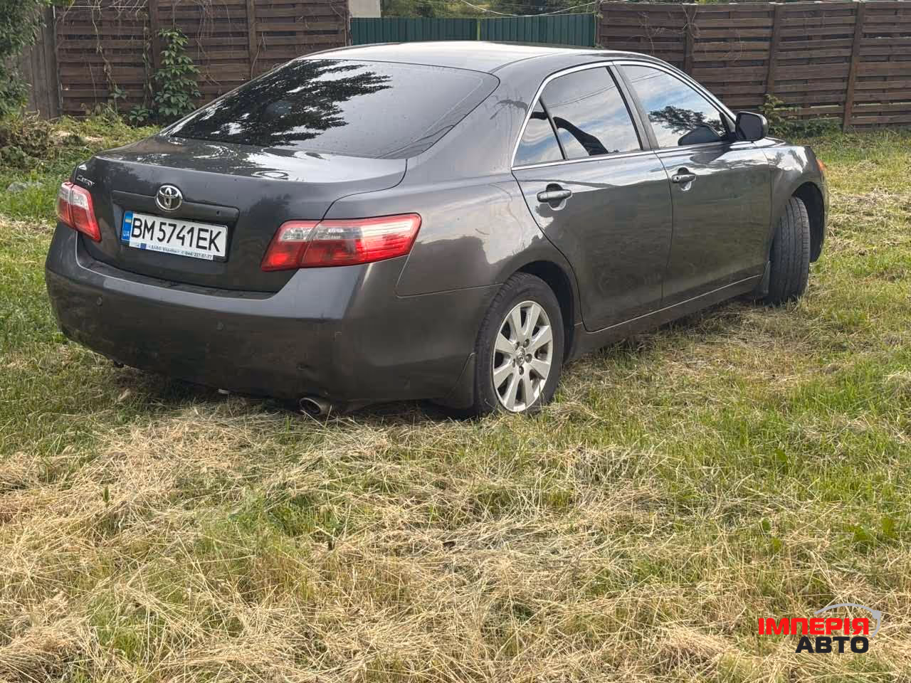 Toyota Camry - фото 4
