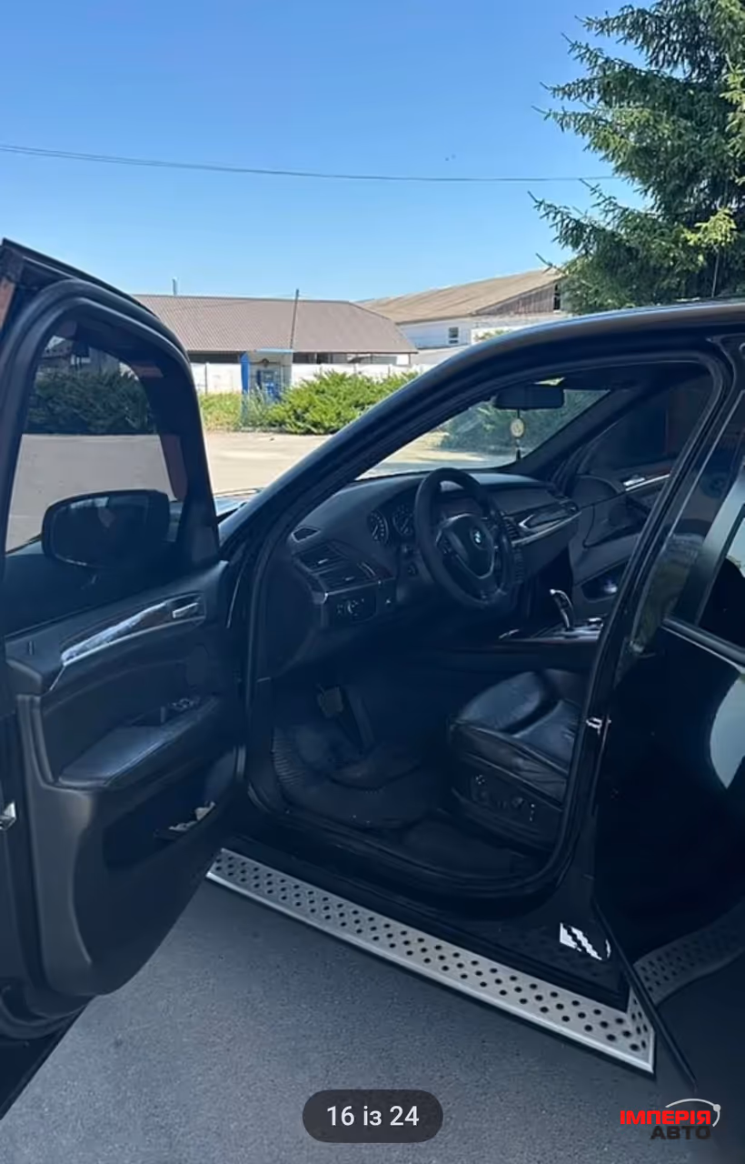 BMW X5 - фото 7