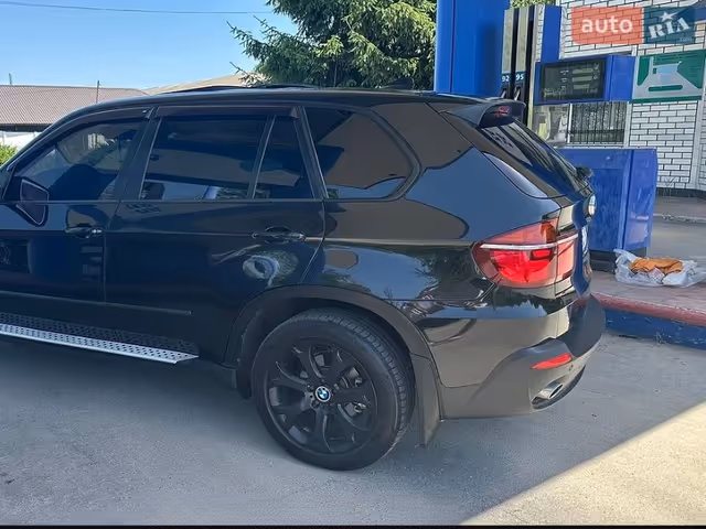 BMW X5 - фото 5