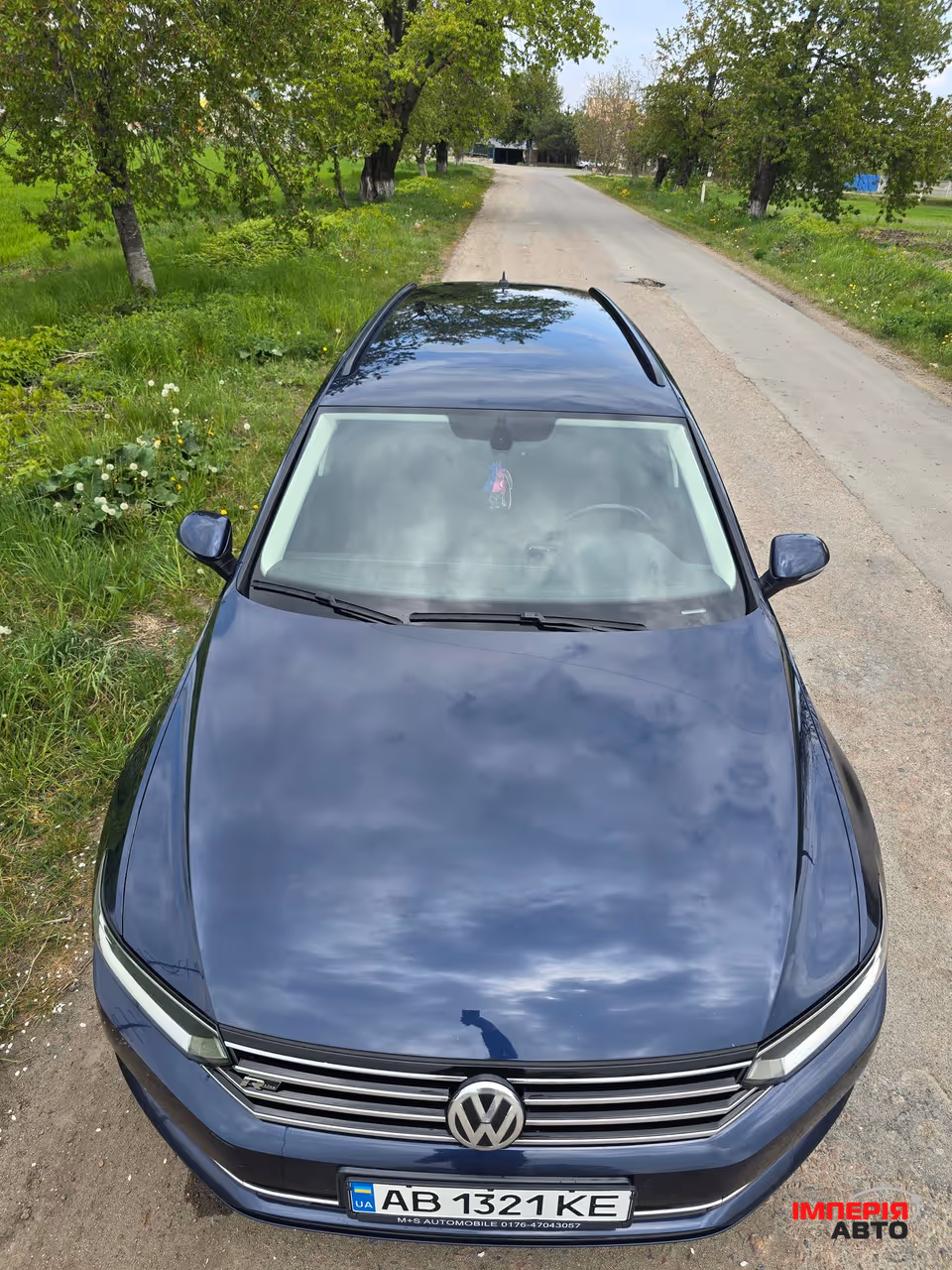 Volkswagen Passat - фото 2