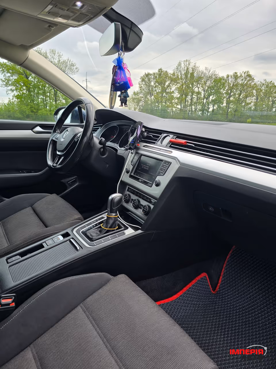 Volkswagen Passat - фото 5