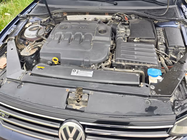 Volkswagen Passat - фото 3