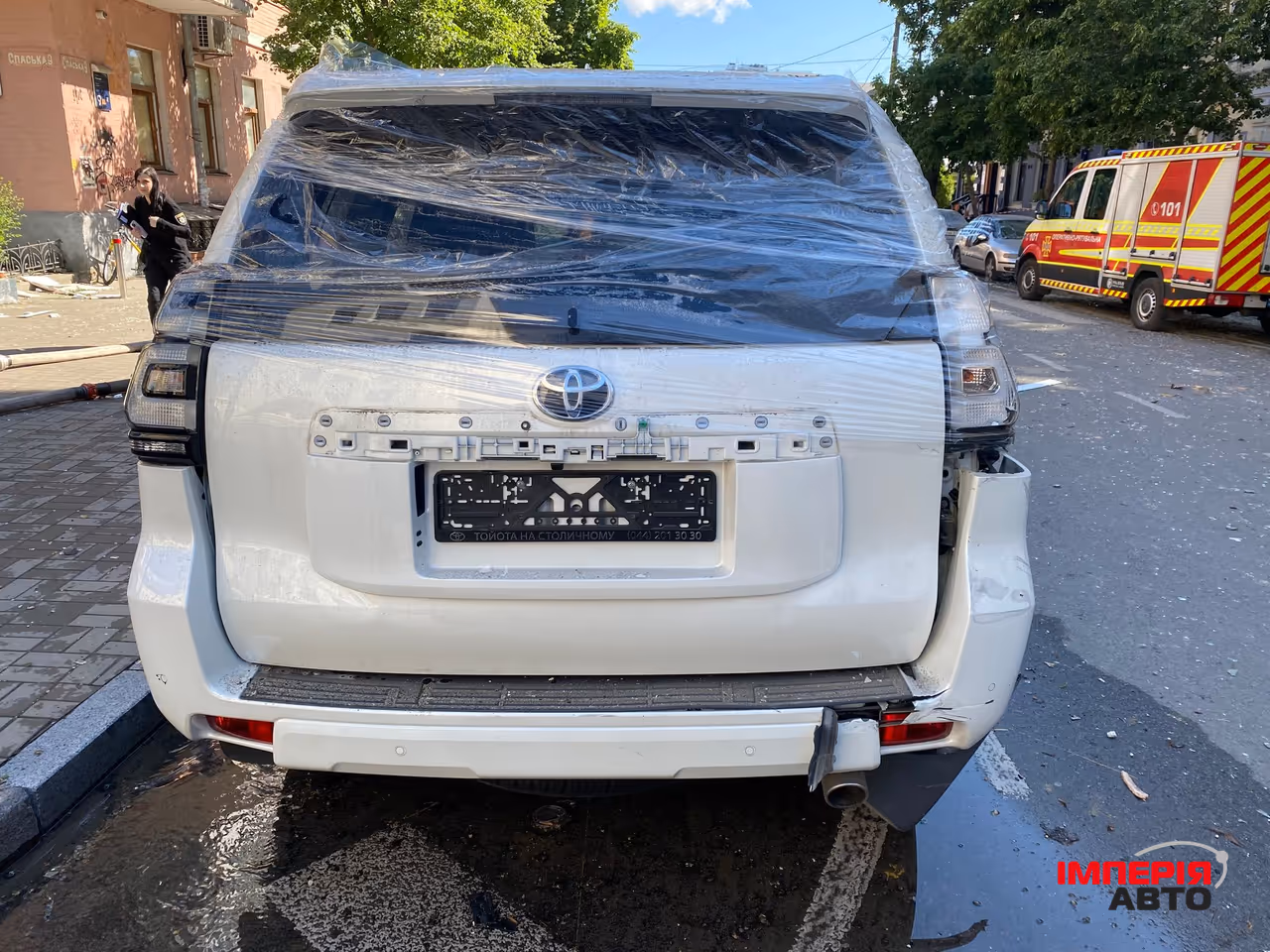 Toyota Land Cruiser Prado - фото 4