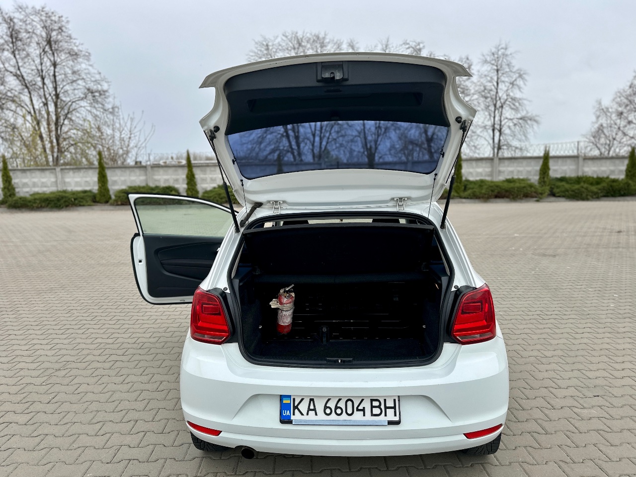 Volkswagen Polo - фото 12