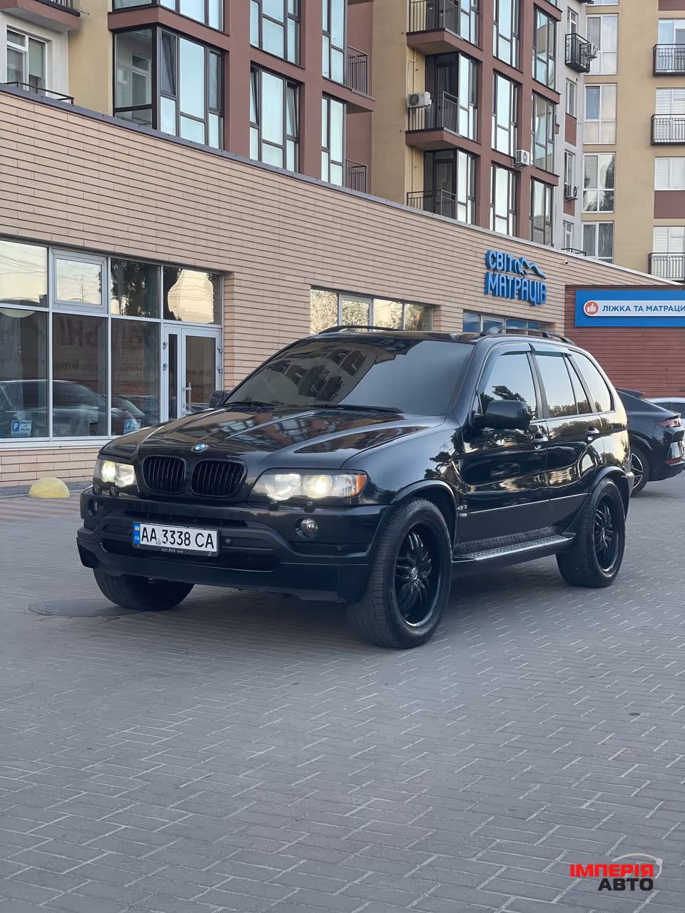 BMW X5 - фото 1