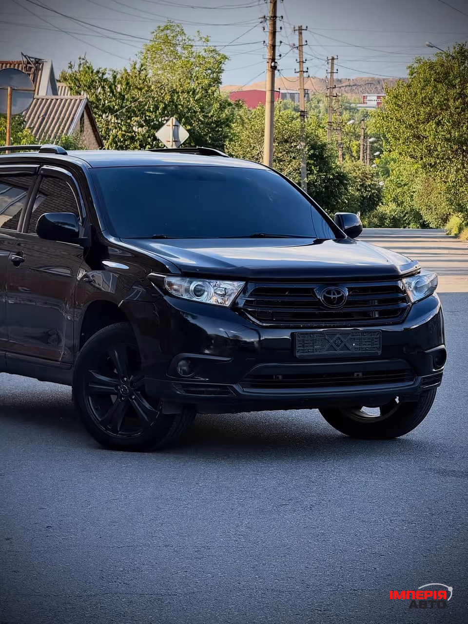 Toyota Highlander - фото 2