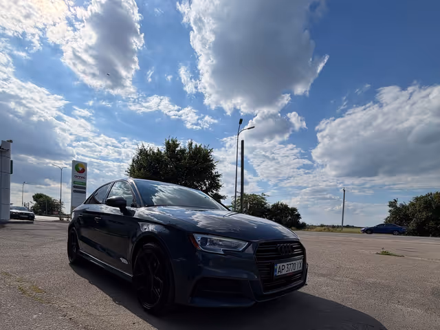 Audi A3 - фото 2