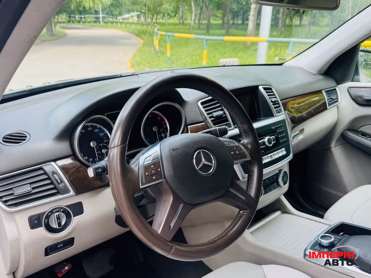 Mercedes-Benz M-Класс - фото 2