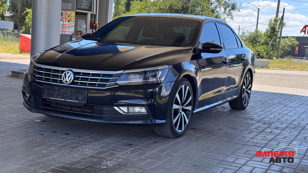 Volkswagen Passat - фото 14