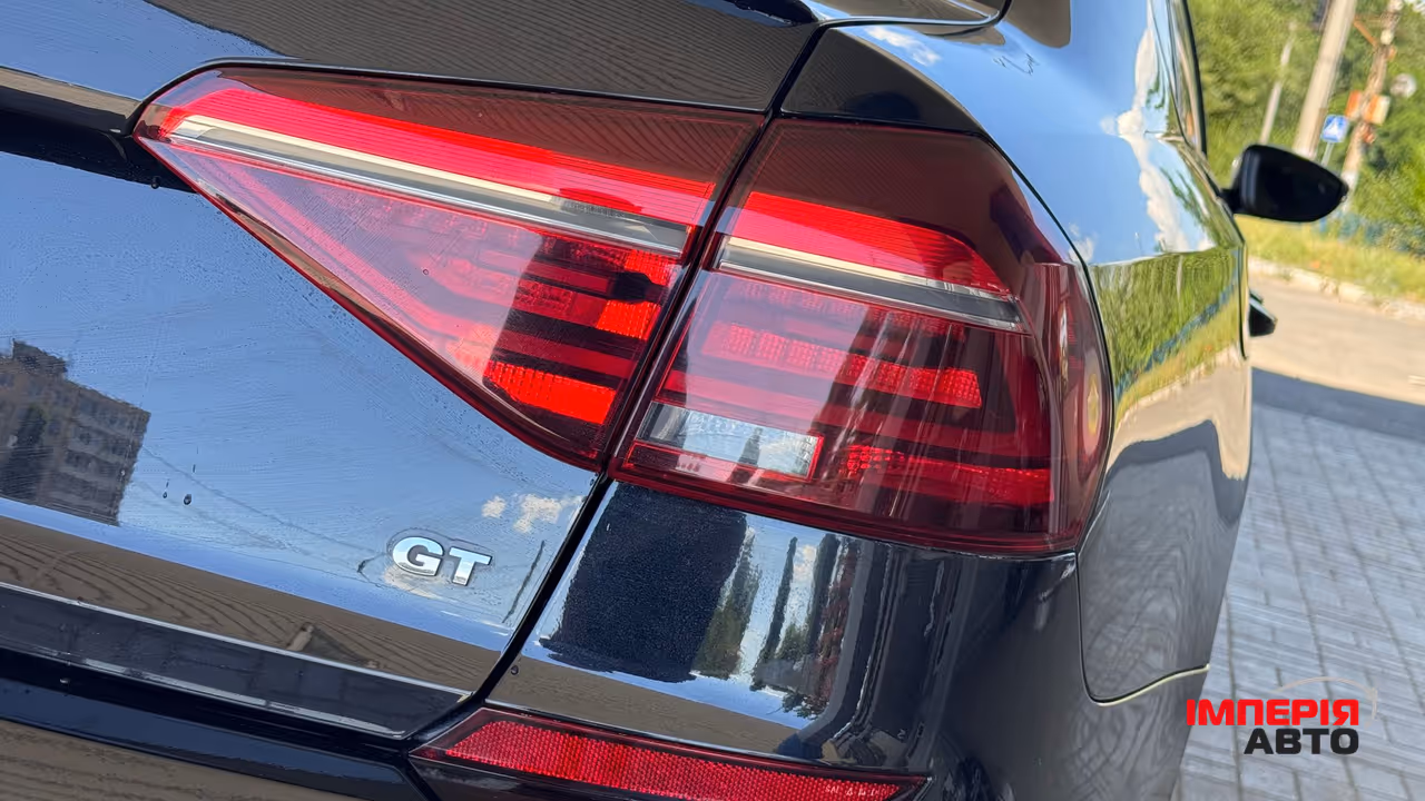 Volkswagen Passat - фото 7