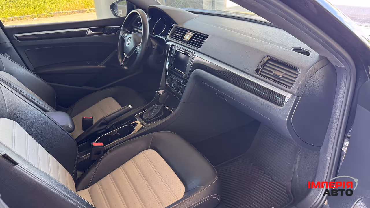 Volkswagen Passat - фото 30