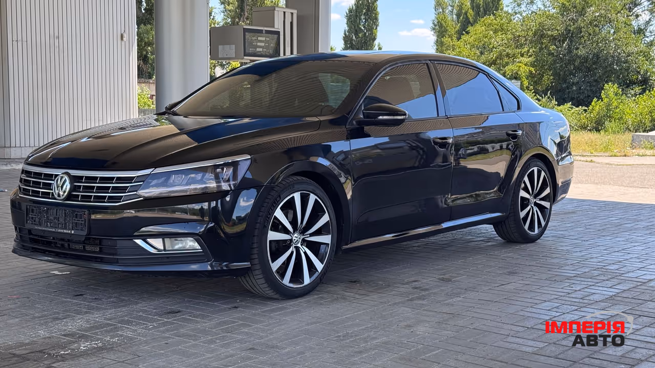 Volkswagen Passat - фото 3