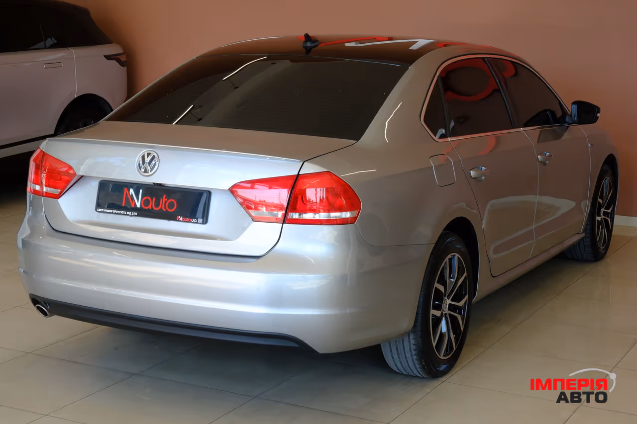 Volkswagen Passat - фото 5