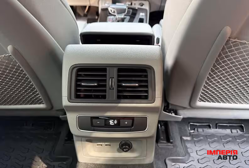 Audi Q5 Sportback - фото 21