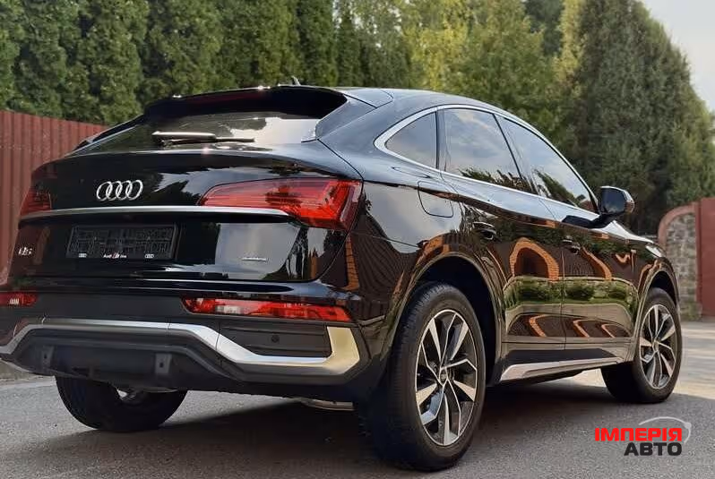 Audi Q5 Sportback - фото 8
