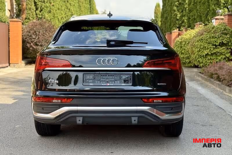 Audi Q5 Sportback - фото 9