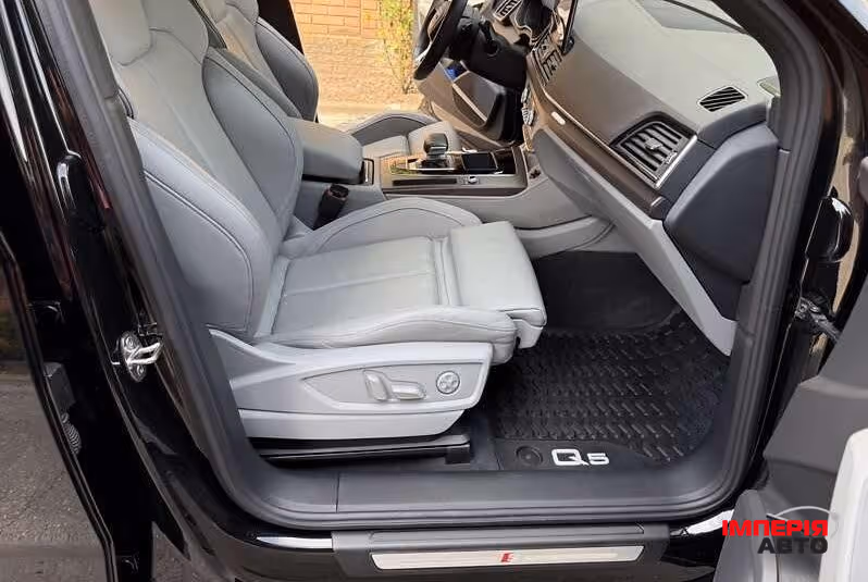 Audi Q5 Sportback - фото 12