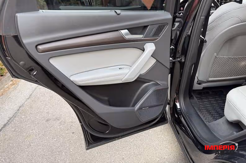Audi Q5 Sportback - фото 15