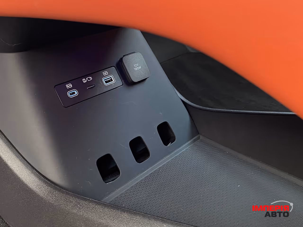 BYD Tang L - фото 62