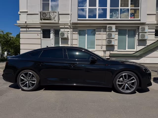 Audi A5 - фото 5