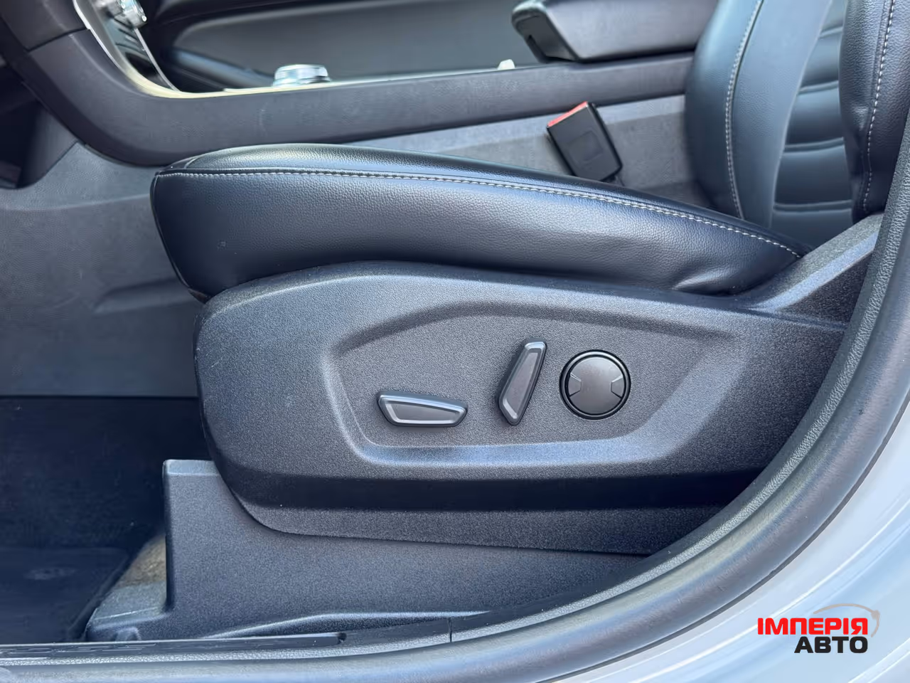Ford Edge - фото 31