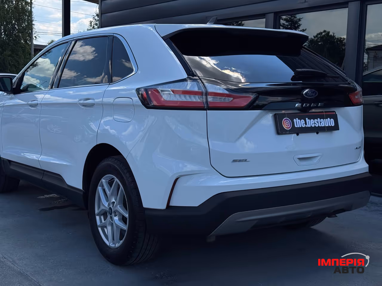 Ford Edge - фото 24