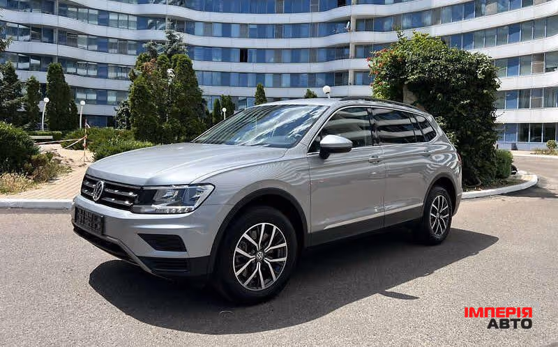 Volkswagen Tiguan - фото 2