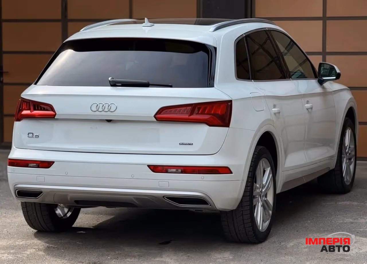 Audi Q5 - фото 6