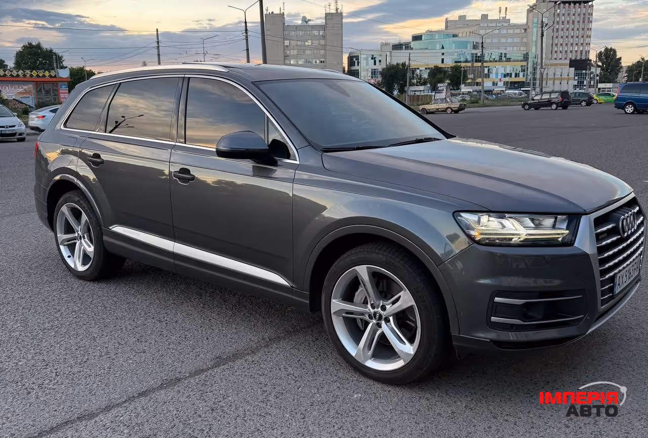 Audi Q7 - фото 3
