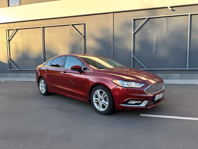 Ford Fusion USA - фото 3