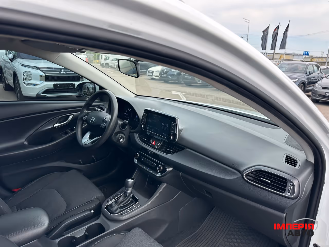 Hyundai i30 - фото 28