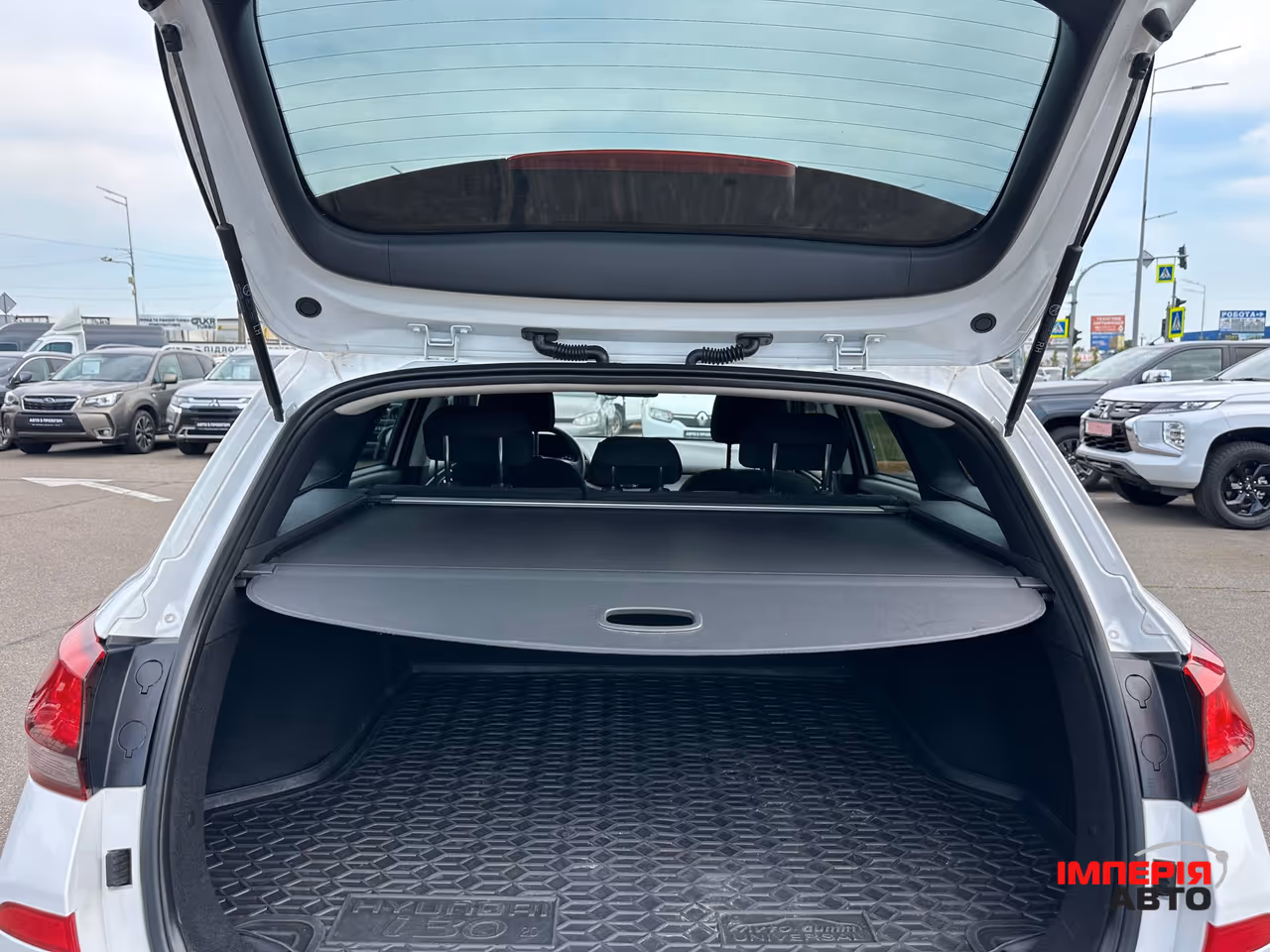 Hyundai i30 - фото 9