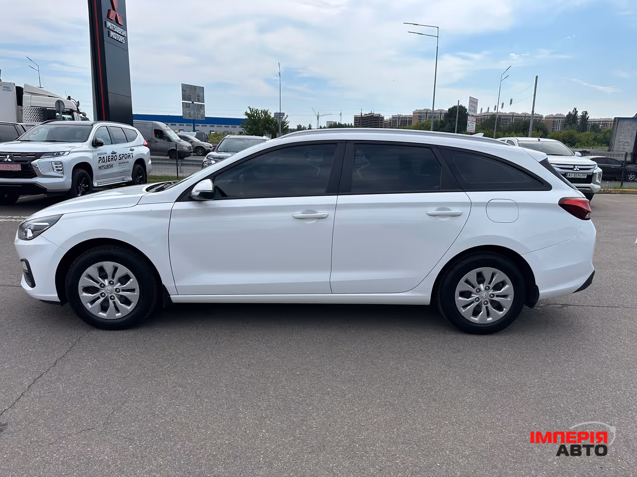 Hyundai i30 - фото 4