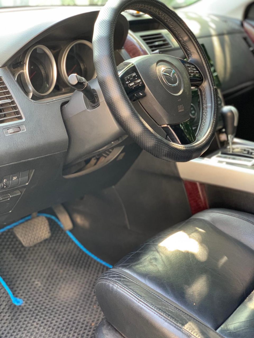 Mazda CX-9 - фото 7