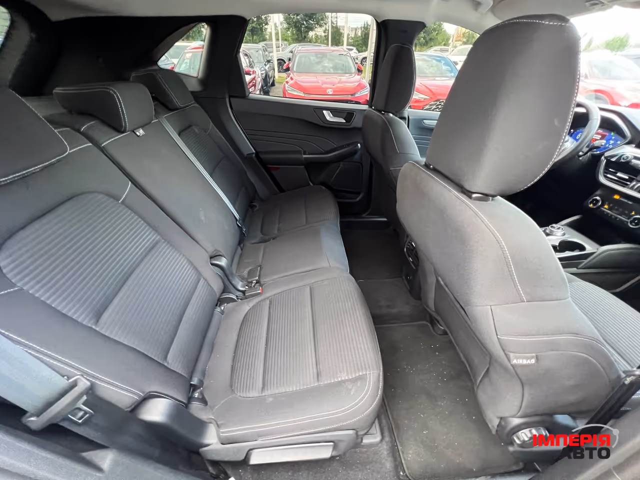 Ford Kuga - фото 18