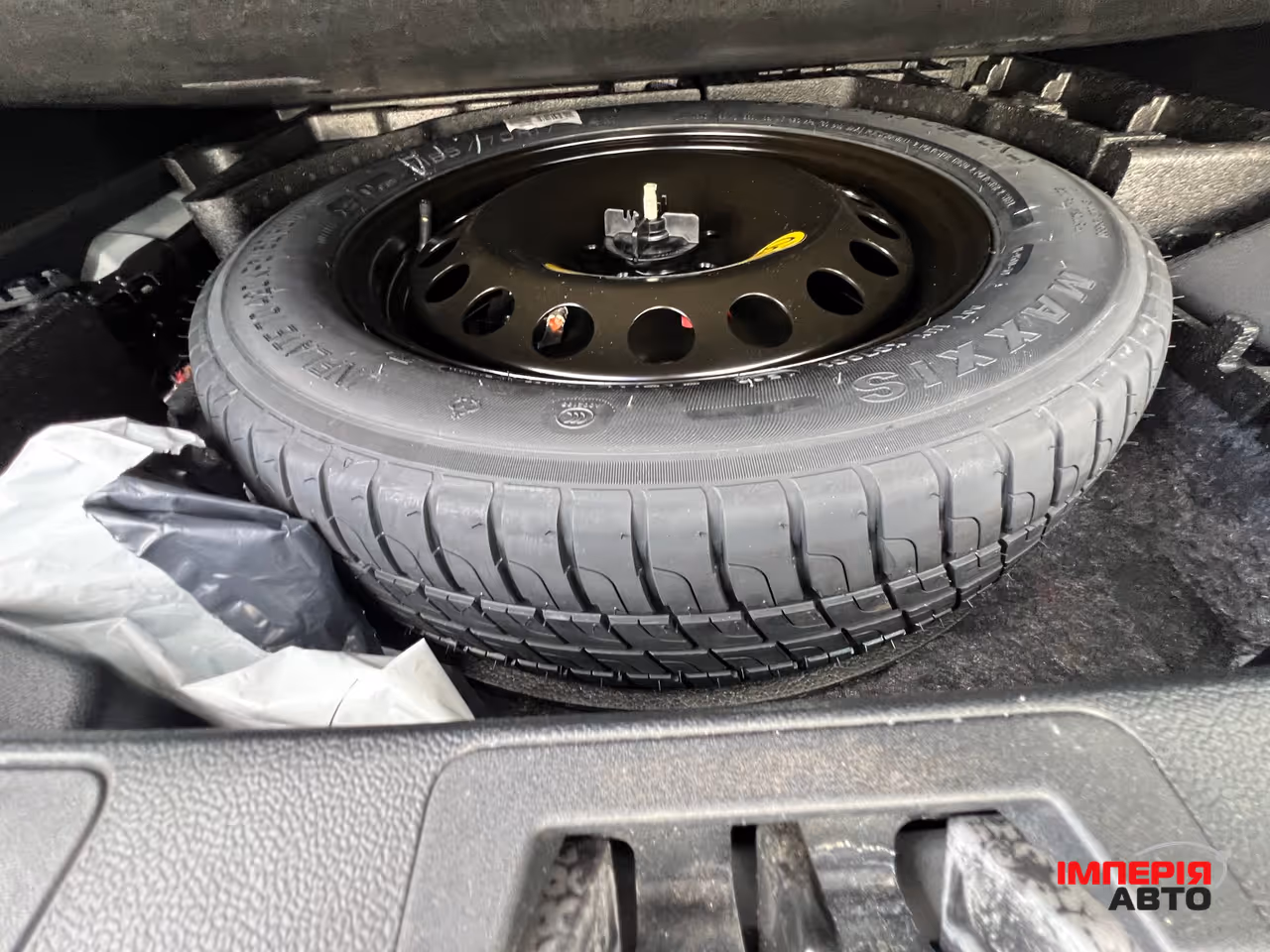 Ford Kuga - фото 17
