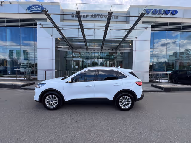 Ford Kuga - фото 4