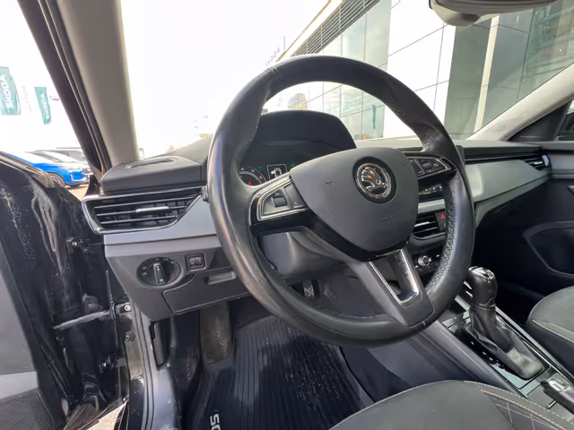 Skoda Scala - фото 2
