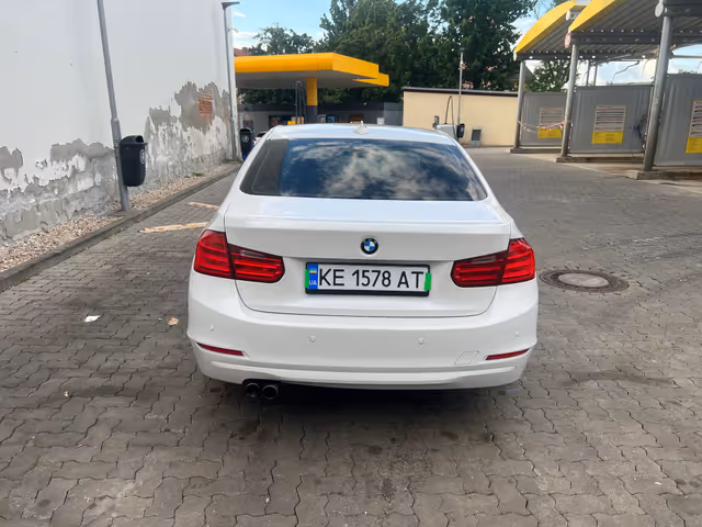 BMW 3 серії - фото 5