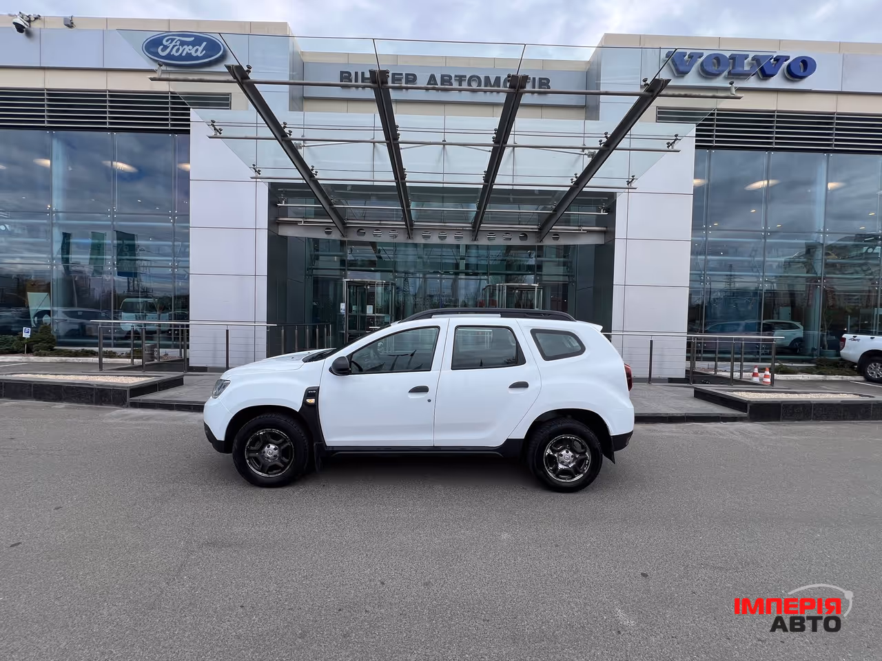Renault Duster - фото 25