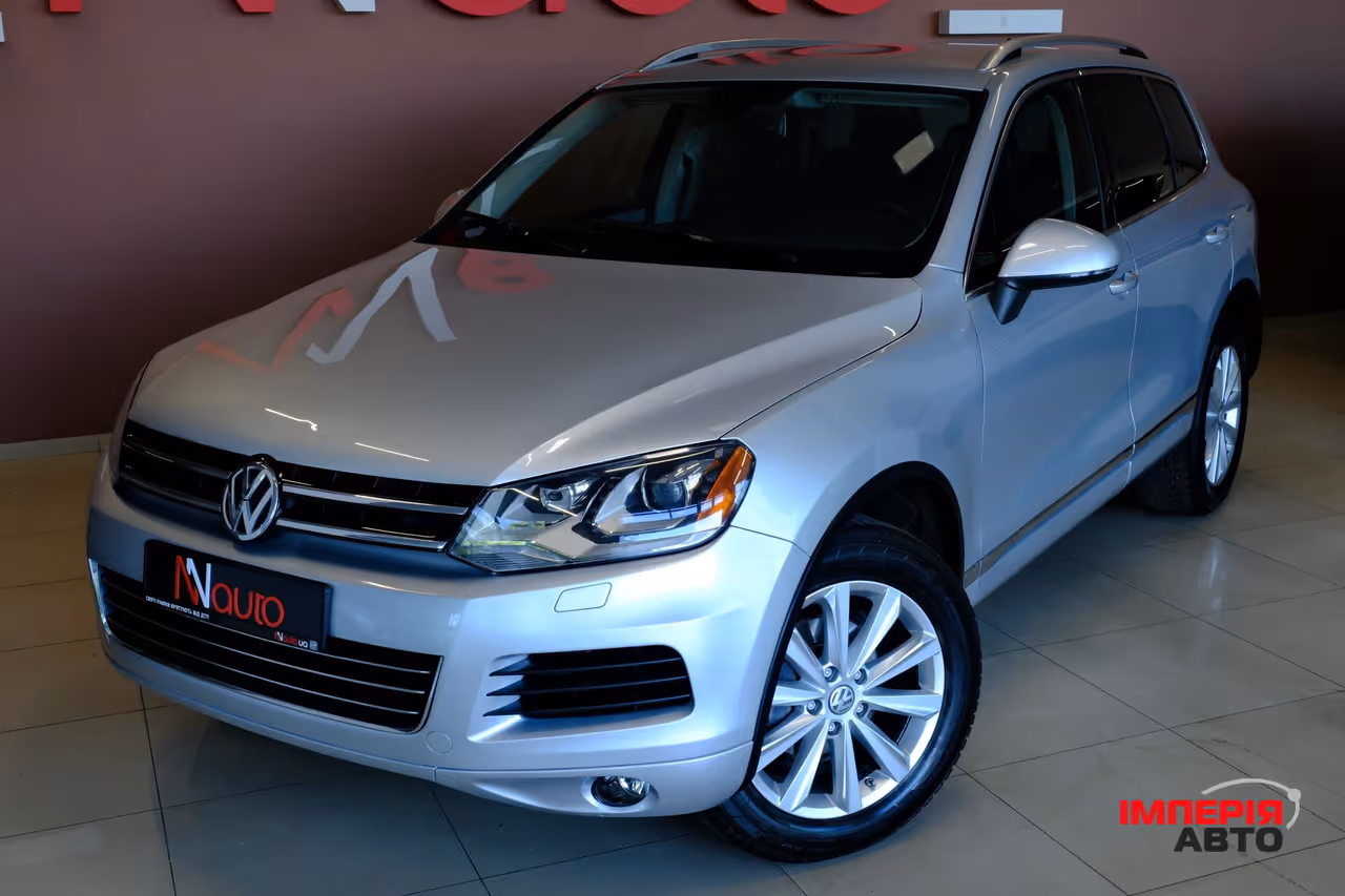Volkswagen Touareg - фото 2