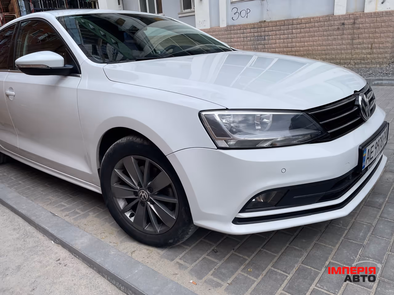 Volkswagen Jetta - фото 3