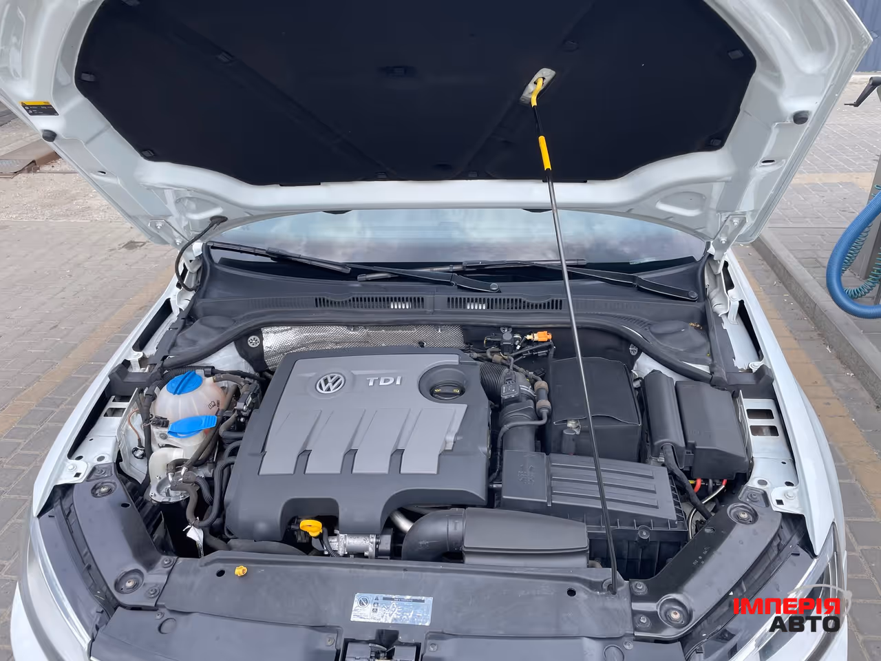 Volkswagen Jetta - фото 11
