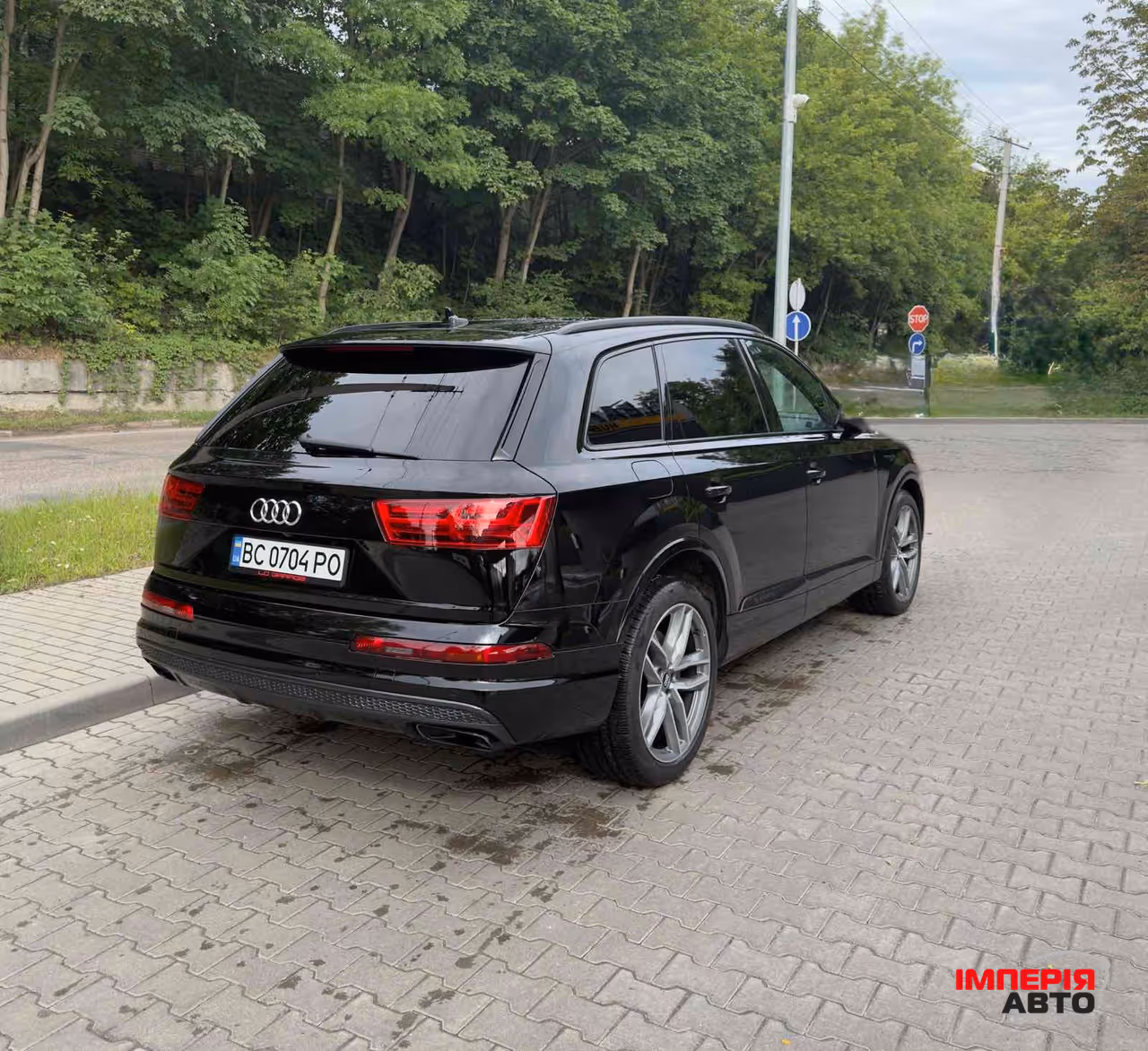 Audi Q7 - фото 7