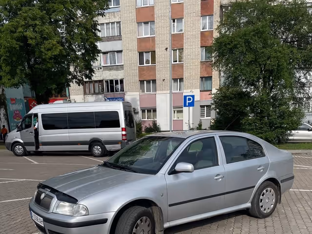 Skoda Octavia - фото 2
