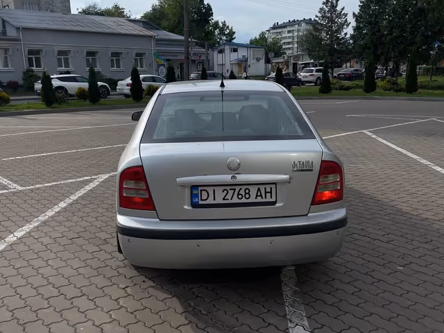 Skoda Octavia - фото 5