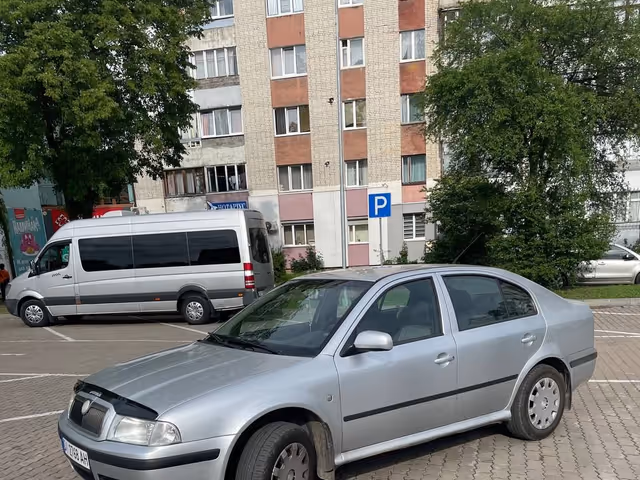 Skoda Octavia - фото 4