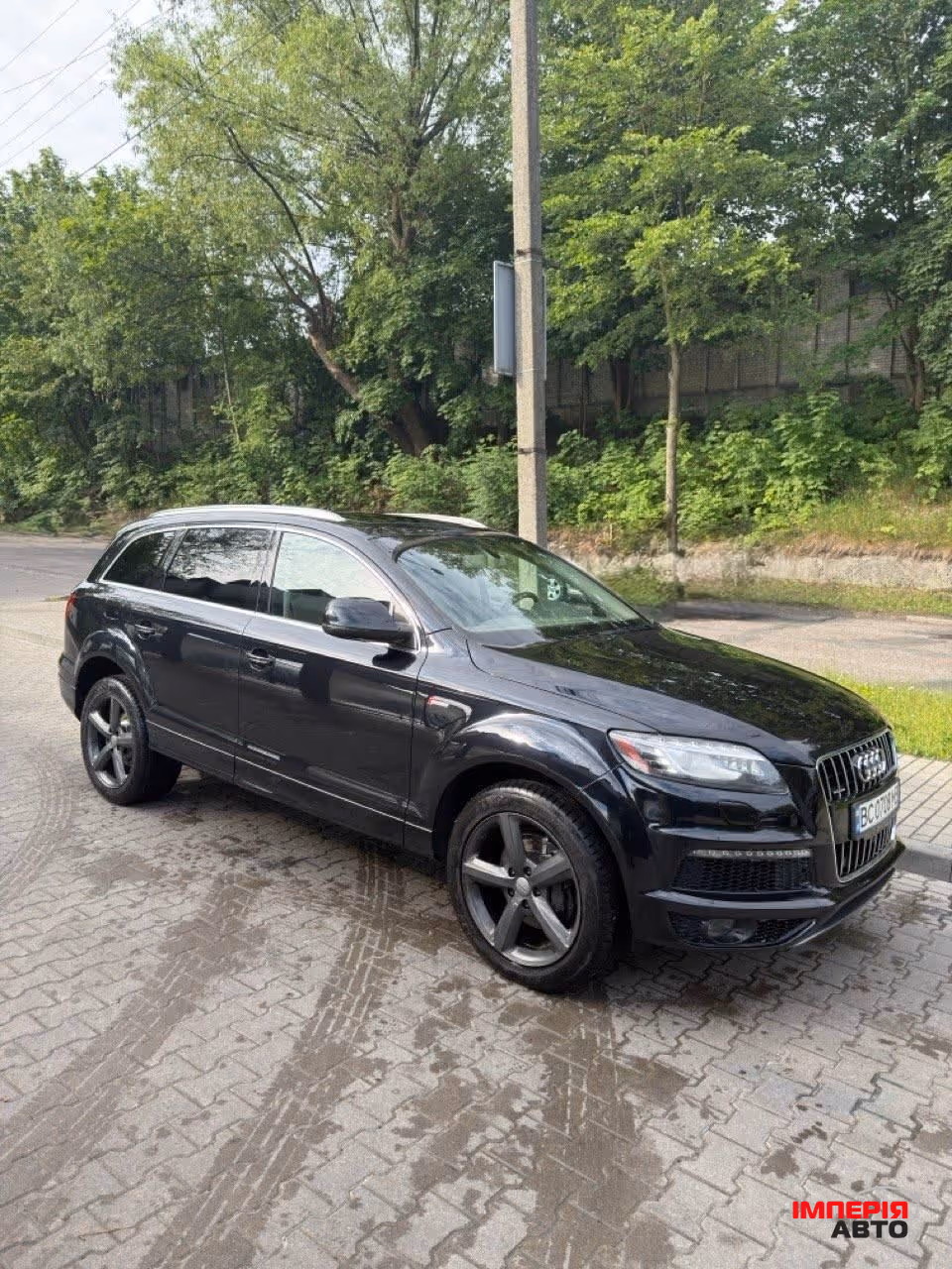 Audi Q7 - фото 1