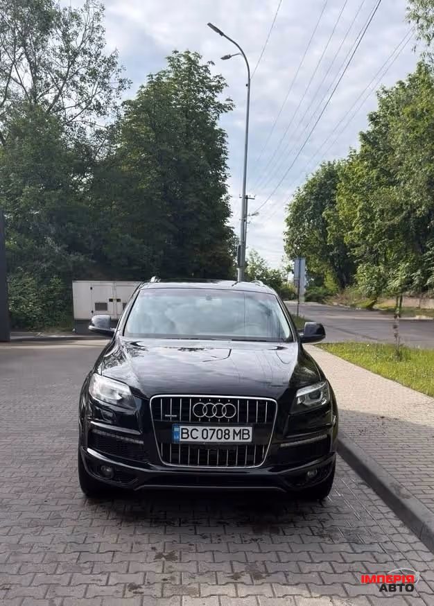 Audi Q7 - фото 2