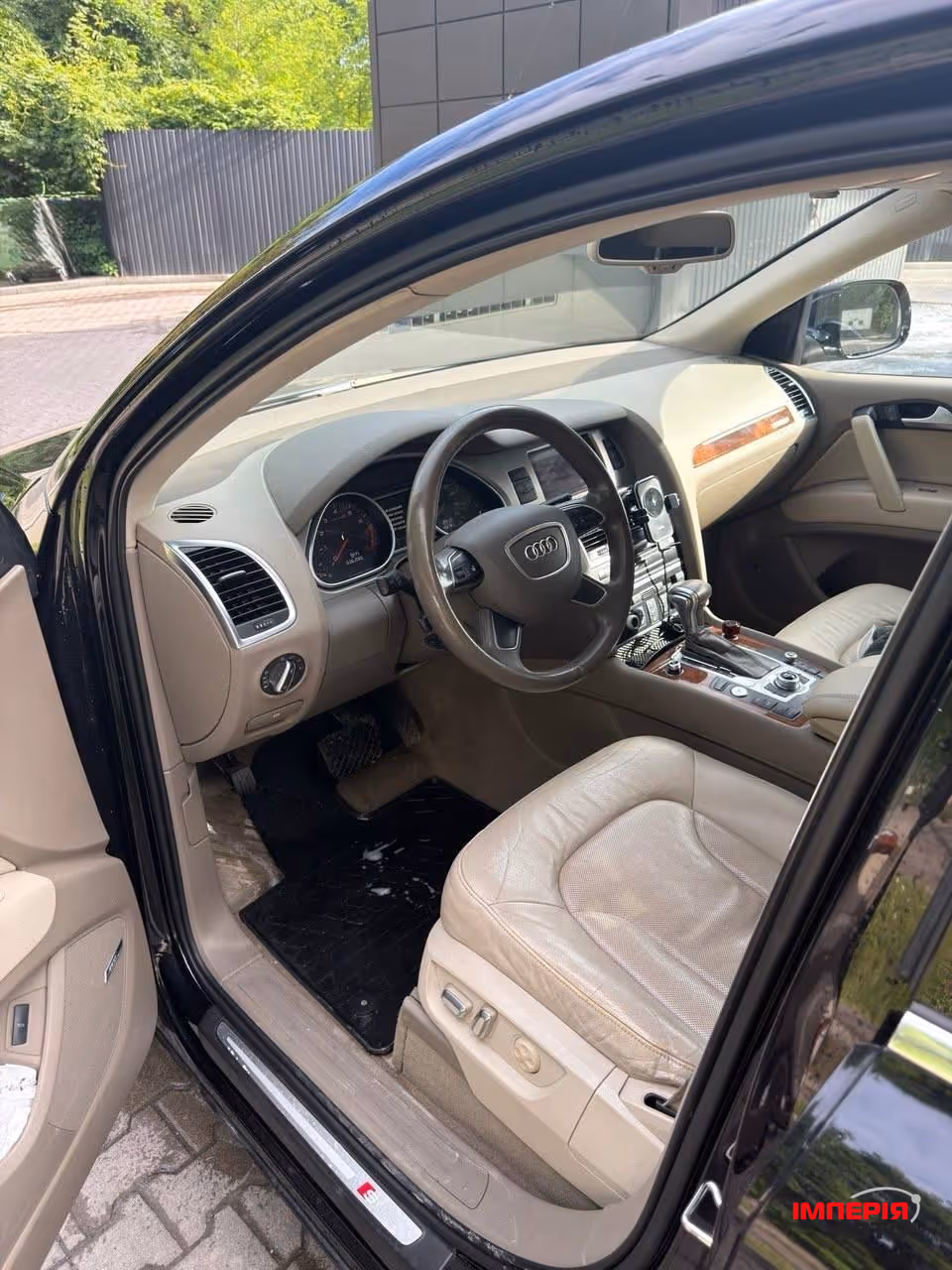 Audi Q7 - фото 4
